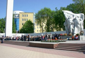 Victory Square (Ryazan): als gescheitertes Pflaster und eine Grube gebildet