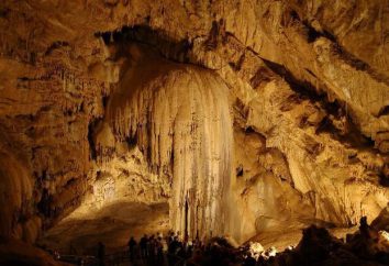 Abkhazia: grotte da visitare. fatti e le foto interessanti