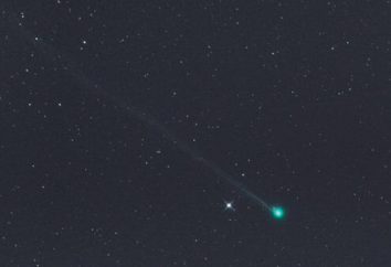 Cometa Encke. beleza cósmica misteriosa e elusiva