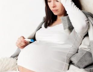 Comment traiter un rhume pendant la grossesse? Ce qui peut et ce qui ne peut pas être catégorique?