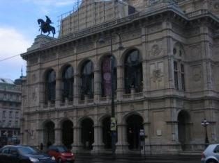 Vienna Opera: The Story of famoso teatro