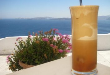 A receita clássica para Frappe: preparar cocktail café frio
