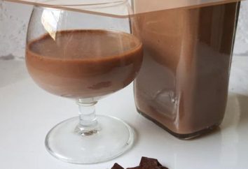 likier czekoladowy z czymś do picia? Jak gotować w domu czekoladowego likieru?