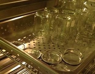 Como esterilizar frascos no forno – aprender um método simples de nossos avós!