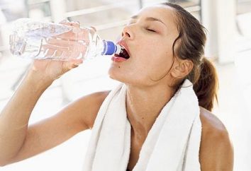 Mogę pić wodę podczas ćwiczeń, i jak to zrobić?