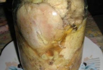 Pollo en una lata en su propio jugo: receta