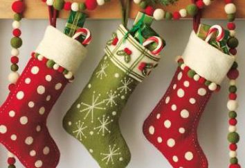 chaussettes de Noël pour des cadeaux avec leurs mains