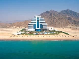Fujairah hotele: raj na relaksujące wakacje