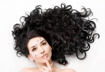 Ondulação química de cabelo: cabelos cuidados após o procedimento