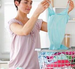 Come lavare la vernice i vestiti e mantenere la sua attrazione?
