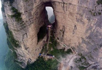 Arco Naturale "Cloud Gate" (Cina) – la principale attrazione della provincia di Hunan