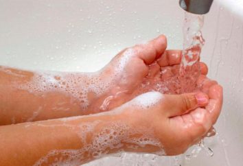 Lavarsi le mani: un libro dei sogni. oneiromancy