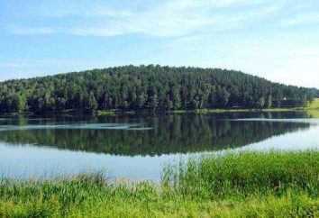 Sandy Lake (región de Altai): Descripción de la laguna, la recreación, la pesca