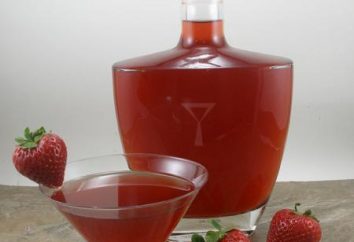 liqueur de fraise maison de la table de fête