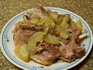 Carne di maiale fritta: semplice, gustoso e nutriente