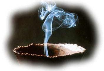 Qual è il vero significato della fraseologia "fumo incenso"?