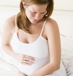 Was passiert, wenn eine Magenschmerzen während der Schwangerschaft?