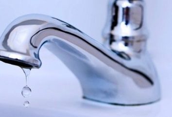 Mieszkanie ma słabe ciśnienie wody – co robić i gdzie się udać?