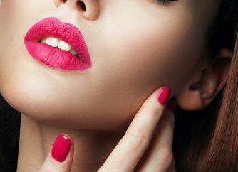 rouge à lèvres mat "Meybelin" (Maybelline Color Sensational crémeuse Mattes): palette, commentaires