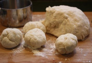 Jak gotować ciasto na pierogi na kefir: kilka receptur
