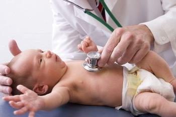 Neugeborenen-Screening und seine Bedeutung für die Früherkennung von Erbkrankheiten
