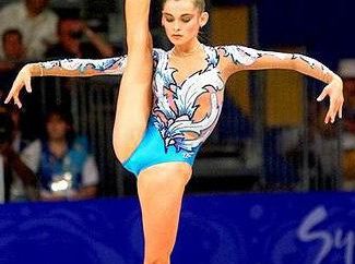 campeão olímpico Yulia Barsukov: biografia da escola vencedor e ginástica rítmica