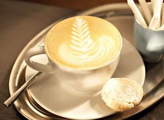 Kawa Latte. Przepis, który pomoże obudzić się rano