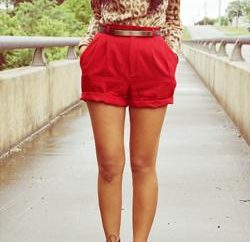 pantaloncini estivi di moda più brevi