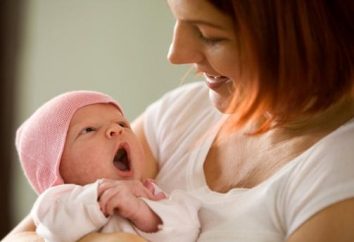 Como cuidar de uma menina recém-nascida. As principais características de higiene