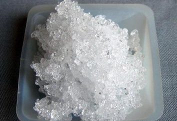 tiocianato de potássio – uma substância tóxica usada em química analítica
