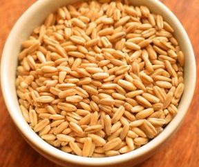 cereais de trigo em multivarka "Redmond": segredos de cozinha